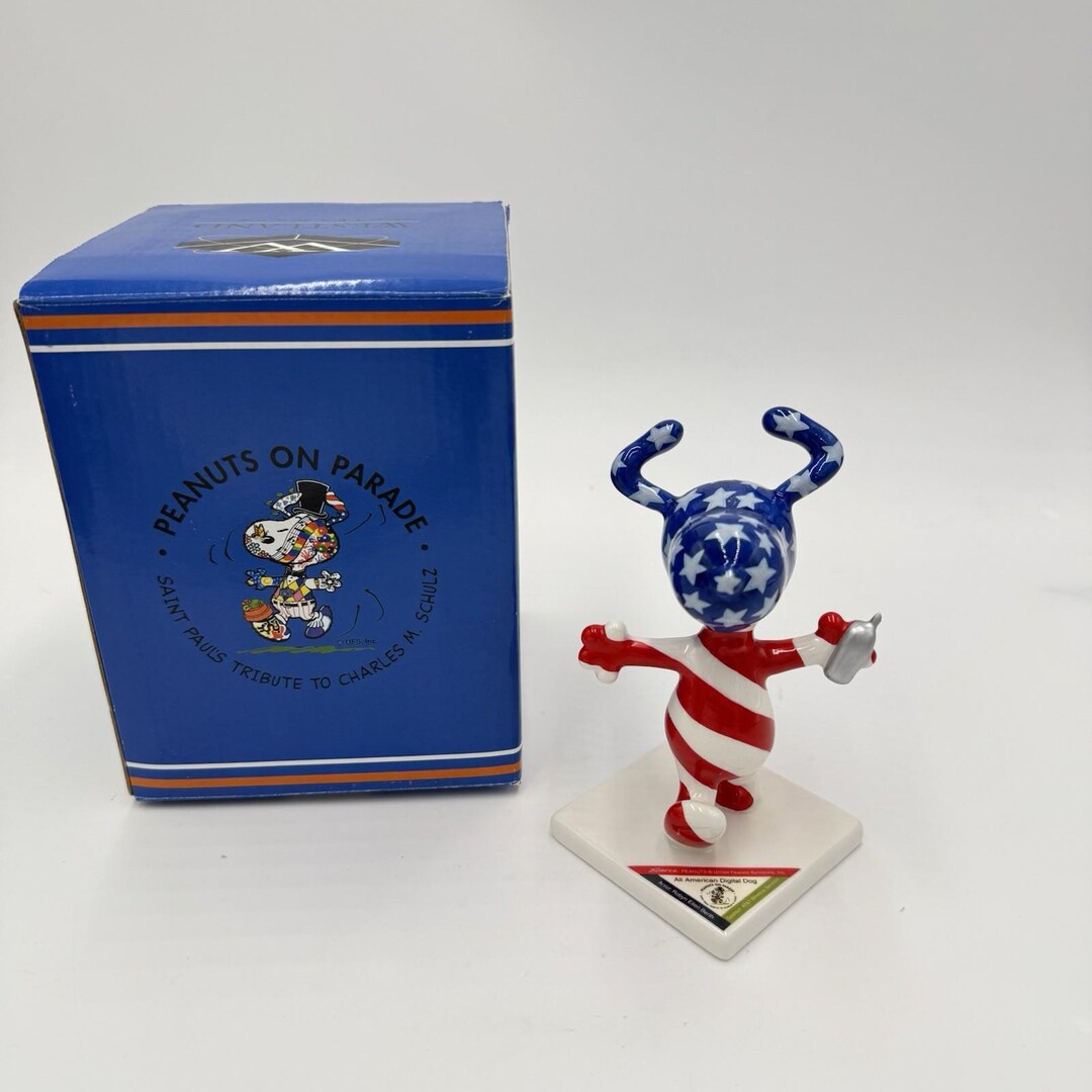 Westland Giftware Peanuts on Parade Snoopy All American Digital