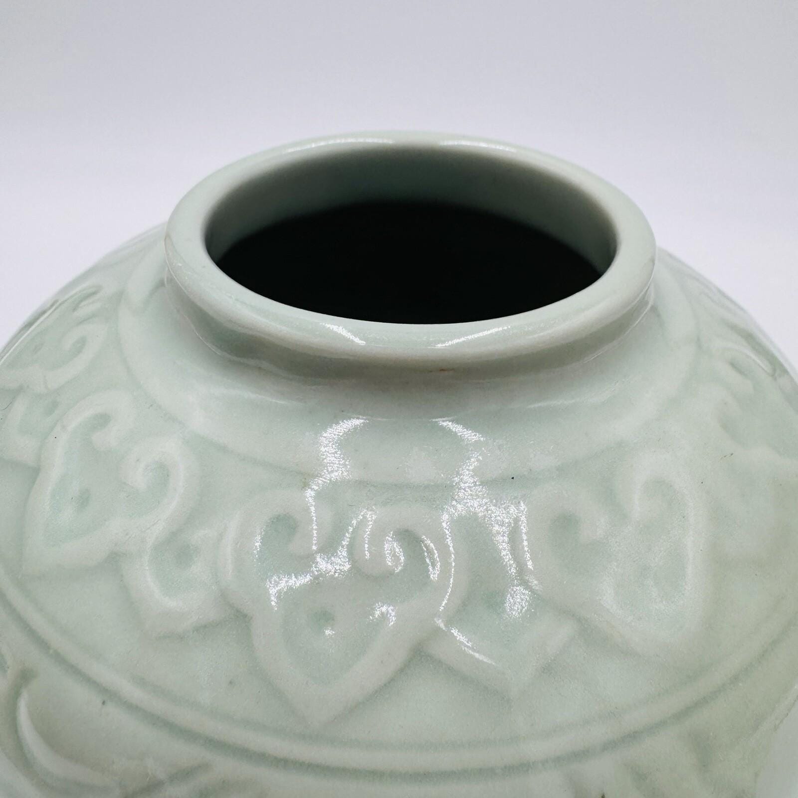 中国清時代青磁壺 清朝時代の中国青磁の銘入り蓋付き壺（清時代）古代陶器 - Etsy 日本