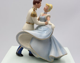 LENOX DisneyShowcase Porcelain Cinderella & Prince Charming Figurine Dancing