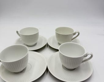 Juego de 4 tazas y platillos planos estilo Georgiana blancos de Royal Copenhagen Denmark