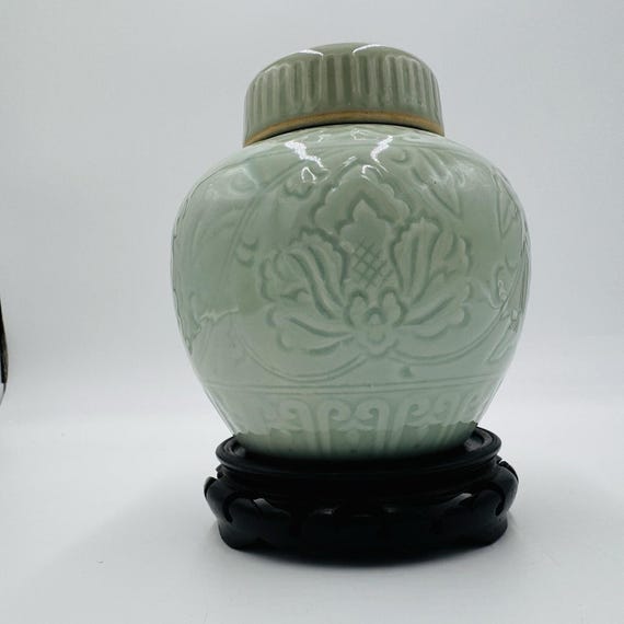 中国清時代青磁壺 清朝時代の中国青磁の銘入り蓋付き壺（清時代）古代陶器 - Etsy 日本