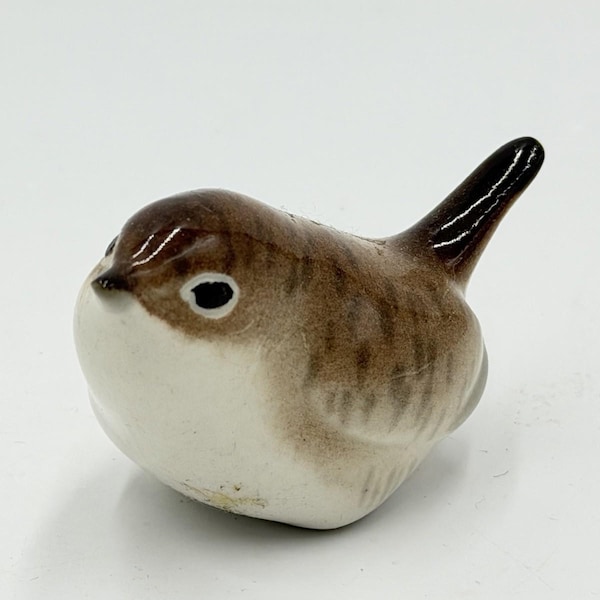 LOMONOSOV Porcelain Wren Birds Vintage Figurines Made USSR Hand Painted L203
