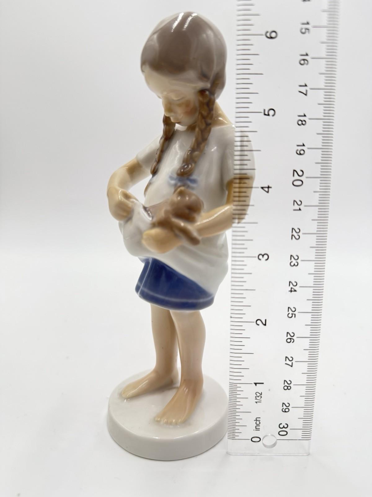 B&G ビング＆グロンダール 子猫と少女 2000年記念 限定版 フィギュリン