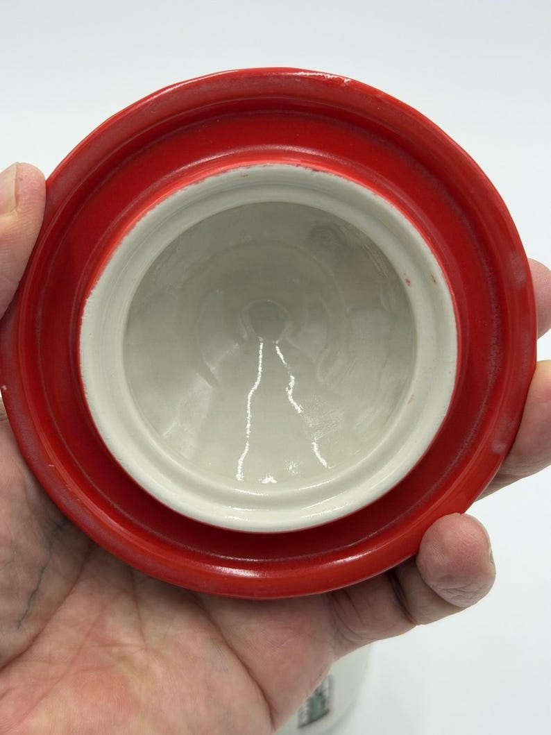 Anthropologie Cozy Home Red Village Rooftop Lid Christmas Coffee Tea Mug Rare image 7