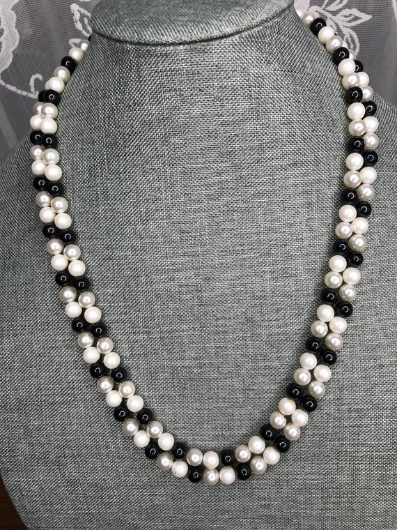 Black, White and silver Pearl and Bead Necklace