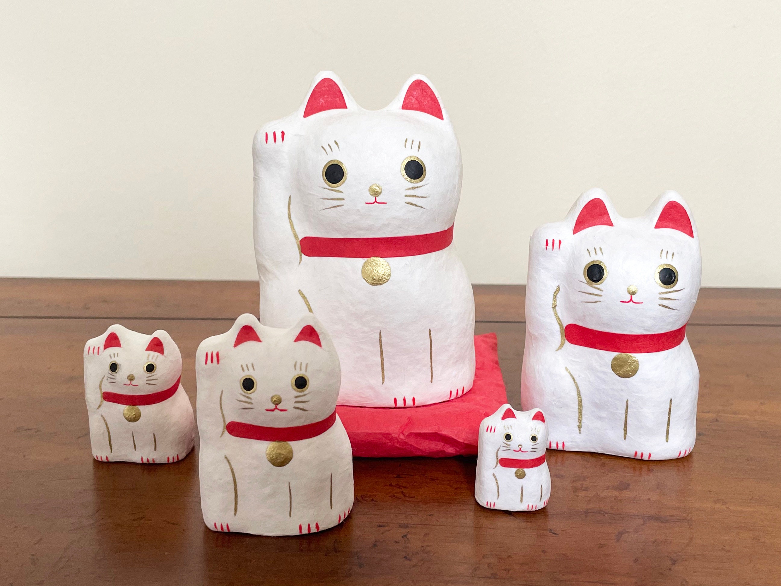 Japanese Lucky Cat Statue, Maneki Neko Nesting Doll, Beckoning Waving