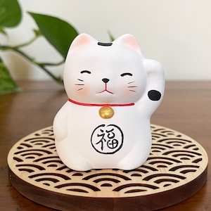 White Japanese Lucky Cat Statue Maneki Neko, Beckoning Waving Cat For Happiness and Good Luck, Feng Shui Cat, Good Fortune, Kawaii Gifts