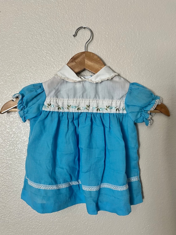Vintage blue baby girl dress