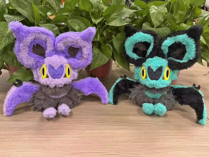 Reserva ya tu peluche de Noibat de 30 cm, suave y esponjoso, con orejas mejoradas (disponible en versión brillante). imagen 1