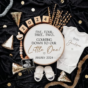 New Year Digital Pregnancy Announcement \ Baby Announcement\ Gender Neutral \ Editable Template \ 2023 \ Counting down to our little one