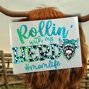 Jazda z moim STARDEM #życiemamy || Naklejka winylowa premium Highland Cow || Naklejka dla mamy || Naklejka samochodowa Highland Cow || Naklejka samochodowa Mom Life ||