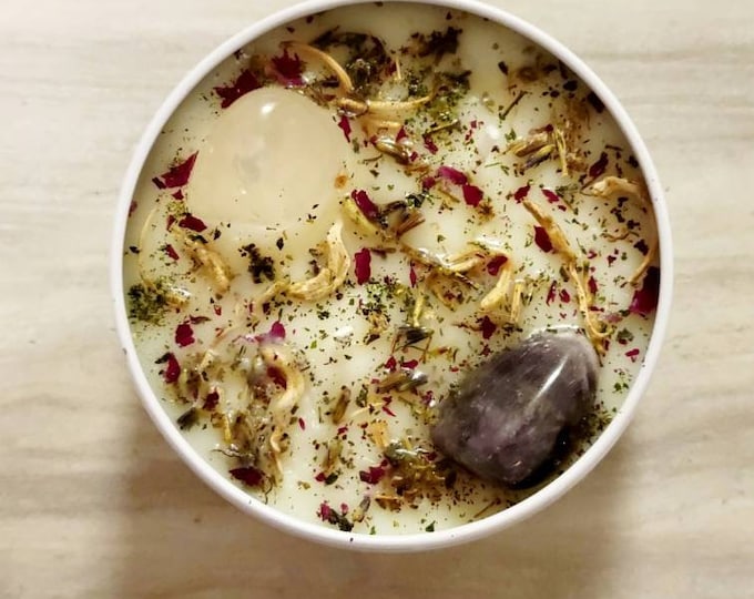 ARIES ZODIAC CANDLE with Amethyst and Clear Quartz crystals,  Orange and Geranium Scented