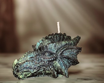 Dragon Candle with iridescent sheen, soy wax dragon head shaped candle, Tairn Andarna Fourth Wing
