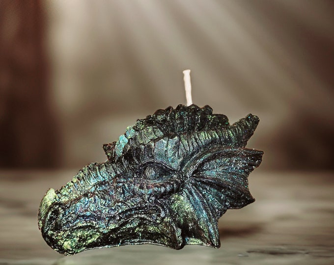 Dragon Candle with iridescent sheen, soy wax dragon head shaped candle, Tairn Andarna Fourth Wing
