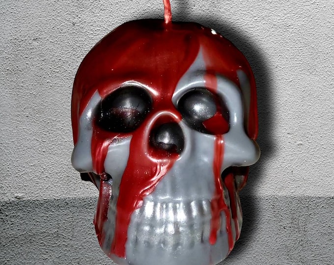 Blood Drip Skull Candle, HALLOWE Spooky Decor, Day of the Dead, Samhain, Wicca,, Witchcraft, Skull Offering Candles