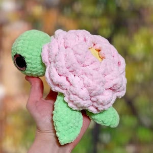 Crochet Turtle Plushie: Handmade Amigurumi Sea Turtle Toy