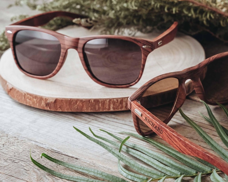Personalisierte Sonnenbrille, Groomsmen Geschenke, Geschenk für Ihn, Sonnenbrillenbox mit Gravur Bild 10