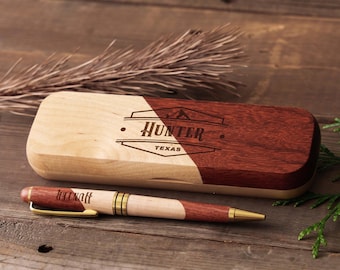 Graduation Gifts, Custom Wood Pen Set with Engraved Holder, Personalized Gift for Him <W>