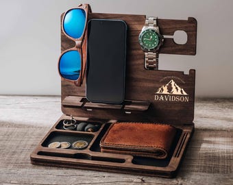 Best Dad Gift, Engraved Docking Station, Personalized Gift for Him