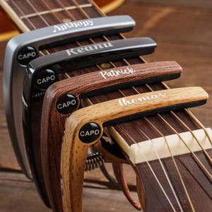 Regalos para papá, cejilla de guitarra personalizada, regalo personalizado para él, accesorios para guitarristas