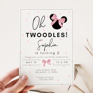 Invito di compleanno per ragazza di 2 anni Invito stampabile per il 2° compleanno Ragazza con topo Compleanno Modificabile Digitale Minimal Pink Digital Card