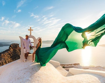Cabrio Kleid mit langer Schleppe aus Georgette | Fliegende Kleid Verlobungskleid | Santorini Fotoshooting Kleid | Langes Fliegendes Kleid