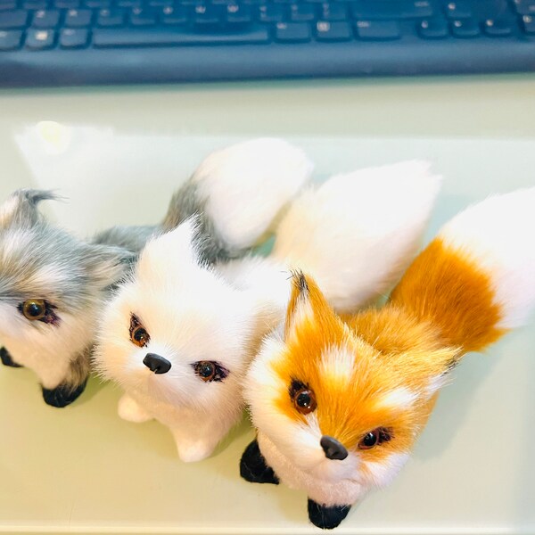 Handmade Faux Fur Gray White Orange Fox Spirit 5in Soft Realistic Animal Kitsune Stuff Animal Fairy Cute Gift Decoration Holiday