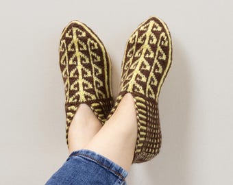 Turkish Knitted Slipper Socks: Handmade Women's Booties (Size 36eu-38eu)