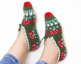 Christmas Socks for Women, Women Keep Warm Winter Socks, Fuzzy Socks, Christmas Gifts, Christmas Present. Size: 35eu-37.5eu 22 cm - 8.5 Inch
