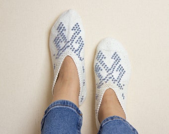 Beaded Turkish Slipper Socks, Woolen Knitted Booties, Handmade Socks, Turkish patterned Socks. Size: 36eu-38eu. 22cm - 8.5 Inch