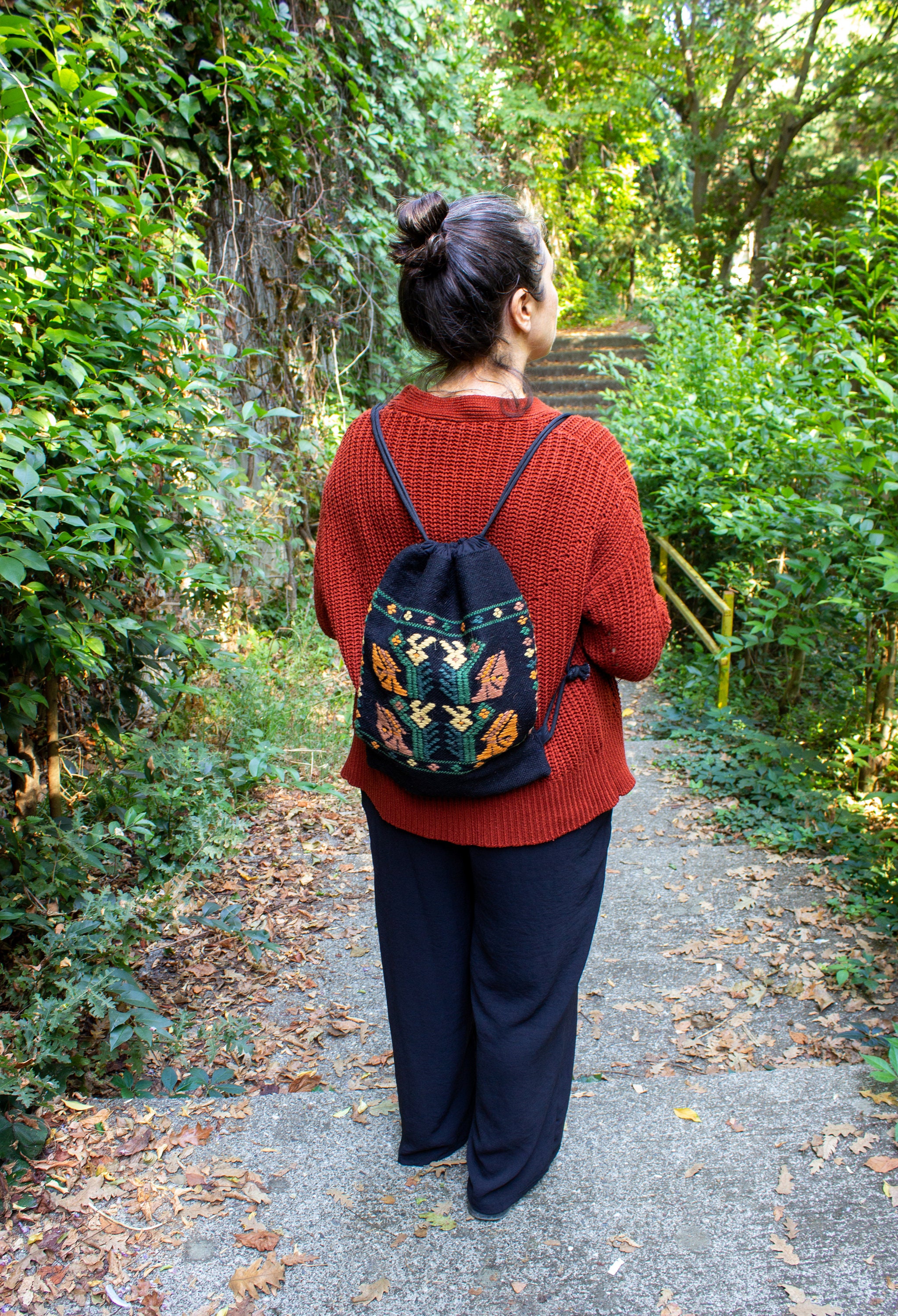 Handwoven Wool Kilim Backpack: Bohemian Drawstring Bag - Etsy display picture 3