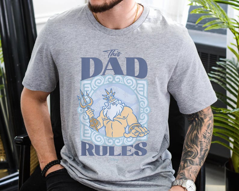 King Triton The Dad Rules Father's Day Shirt, Disney The Little Mermaid T-shirt, Princess Ariel Tee, Birthday Gift, Disneyland Family Trip bild 3