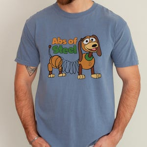 Abs Of Steel Slinky Dog Shirt, Toy Story T-Shirt, Funny Dash Dog, Disney Family Vacation, Disneyland Trip Bild 3