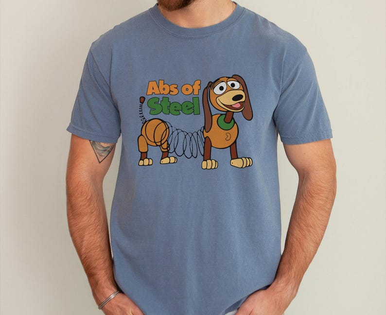 Abs Of Steel Slinky Dog Shirt, Toy Story T-Shirt, Funny Dash Dog, Disney Family Vacation, Disneyland Trip Bild 3