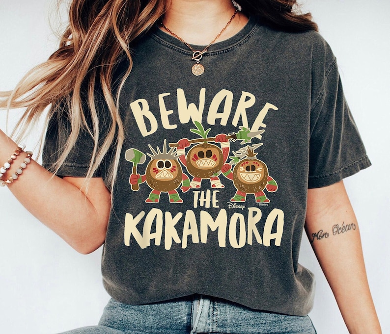 Camiseta "Cuidado con Kakamora", camiseta "Pirata del Coco Kakamora", camiseta de Moana, Animal Kingdom, Disneyworld, viaje a Disneyland imagen 1