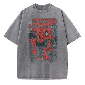 Vintage Spider-Man Shirt, Marvel Spider Man Comic Cover T-Shirt, Marvel Superhero Tee, MCU Fan Gift imagem 2