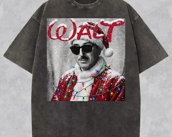 Vintage Walt Disney Christmas Shirt, Magic Kingdom T-shirt, Happiest Place On Earth, Walt Mens Santa Tee