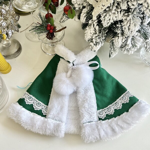 Emerald Pretty Cat Dog Princess Cloak, Retro Pet Cloak, Kitty Puppy Cape, Winter Warm Pet Clothing, Pet Costume Cloak, Gift for Pet