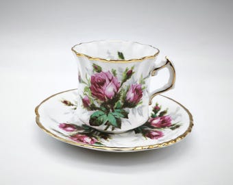 Vintage Hammersley Grandmother&#39;s Rose Teacup & Saucer Set – Fine Bone China, Made in England, Pink Roses, Gold Trim, Collectible Tea Set