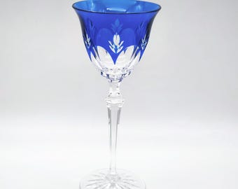 Vintage blue cut crystal wine glass – cobalt Bohemian goblet – long stem etched glass – elegant table decor – 17 cm