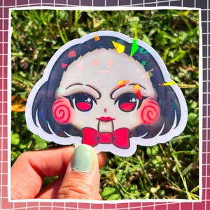 3"Billy die Puppe inspirierte Chibi Aufkleber! | 3"Saw Chibi Aufkleber! Holografisch wasserfester handgezeichneter Horrorfilm Chibi Aufkleber |