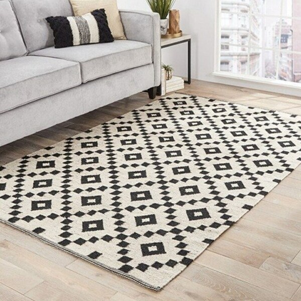Bohemian Bliss Jute Rug