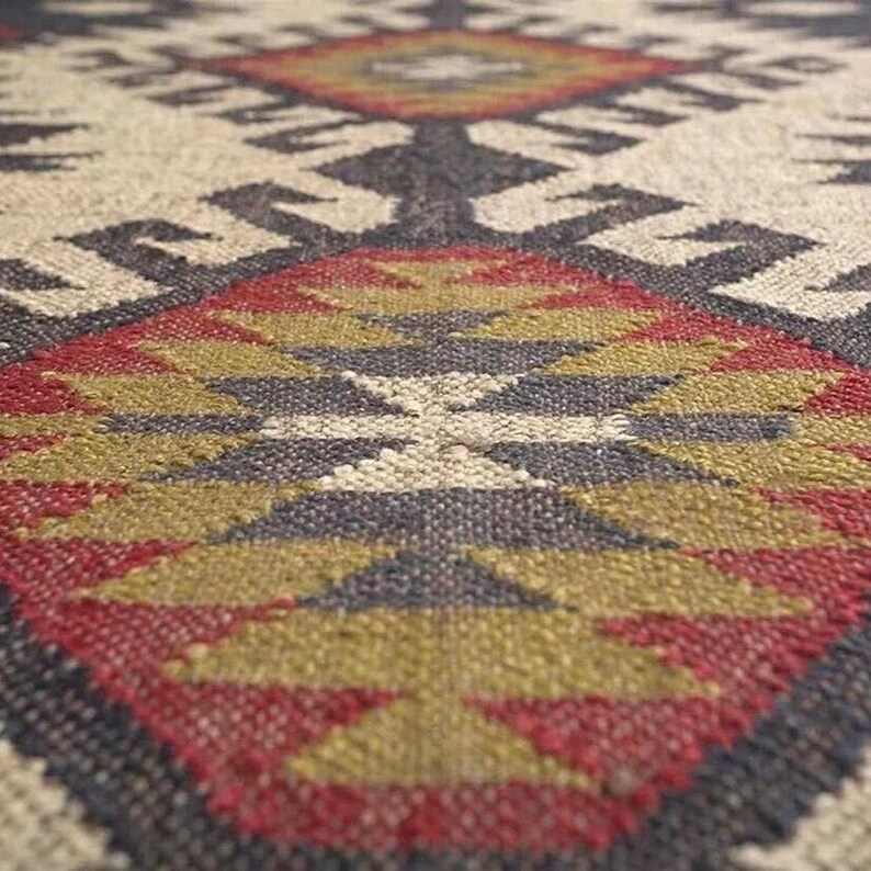 Alfombra Kilim de yute y lana tejida a mano, estilo bohemio, para pasillo, sala de estar, cálida alfombra india hecha a mano para invierno. imagen 2