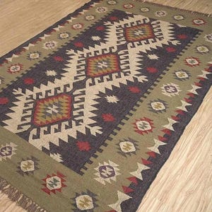 Alfombra Kilim de yute y lana tejida a mano, estilo bohemio, para pasillo, sala de estar, cálida alfombra india hecha a mano para invierno. imagen 1