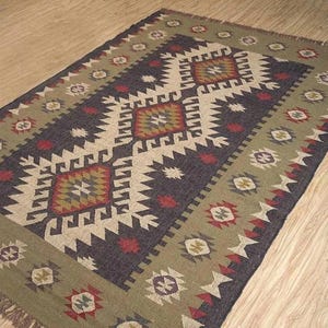 Alfombra Kilim de yute y lana tejida a mano, estilo bohemio, para pasillo, sala de estar, cálida alfombra india hecha a mano para invierno. imagen 5