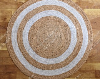 Handmade Braided Jute Rug: Natural Round Rug, White Outer Edge