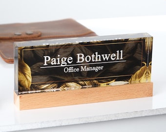 Custom Acrylic Desk Name Plate: Personalized Office Decor