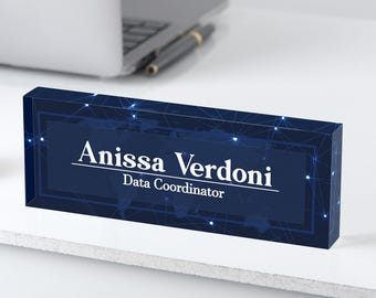 Custom Acrylic Desk Name Plate: Personalized Office Decor