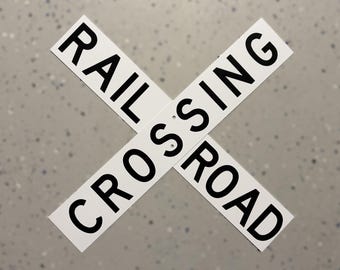 Railroad Crossing Crossbuck Sign 15"x15" Assembled