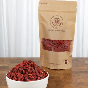 Dried Goji Berries, Premium Gift, Natural Snack, High-Quality Goji Berries, Healthy Snack, Gift for Holiday, Goji Berries, Dried Fruit